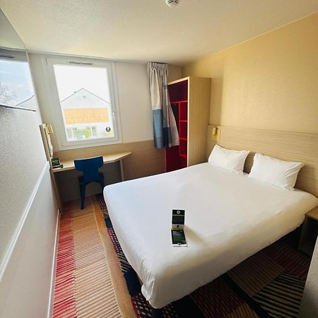 B&B Hotel Saint-Witz Roissy Buitenkant foto
