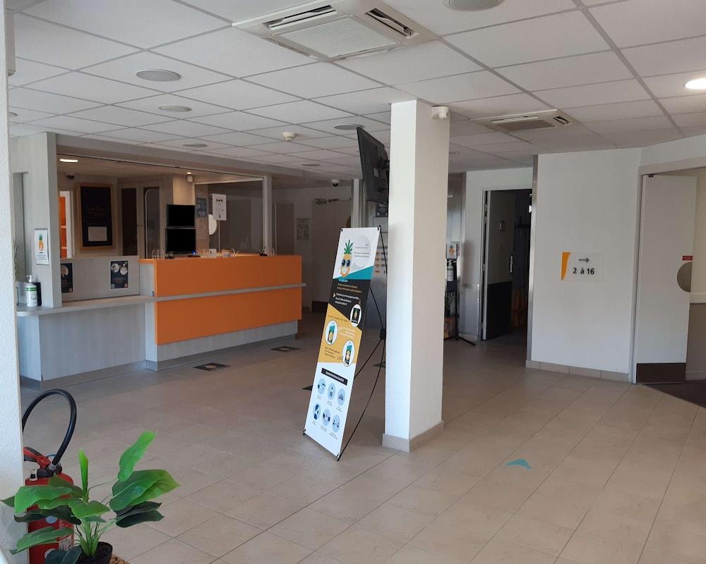 B&B Hotel Saint-Witz Roissy Buitenkant foto