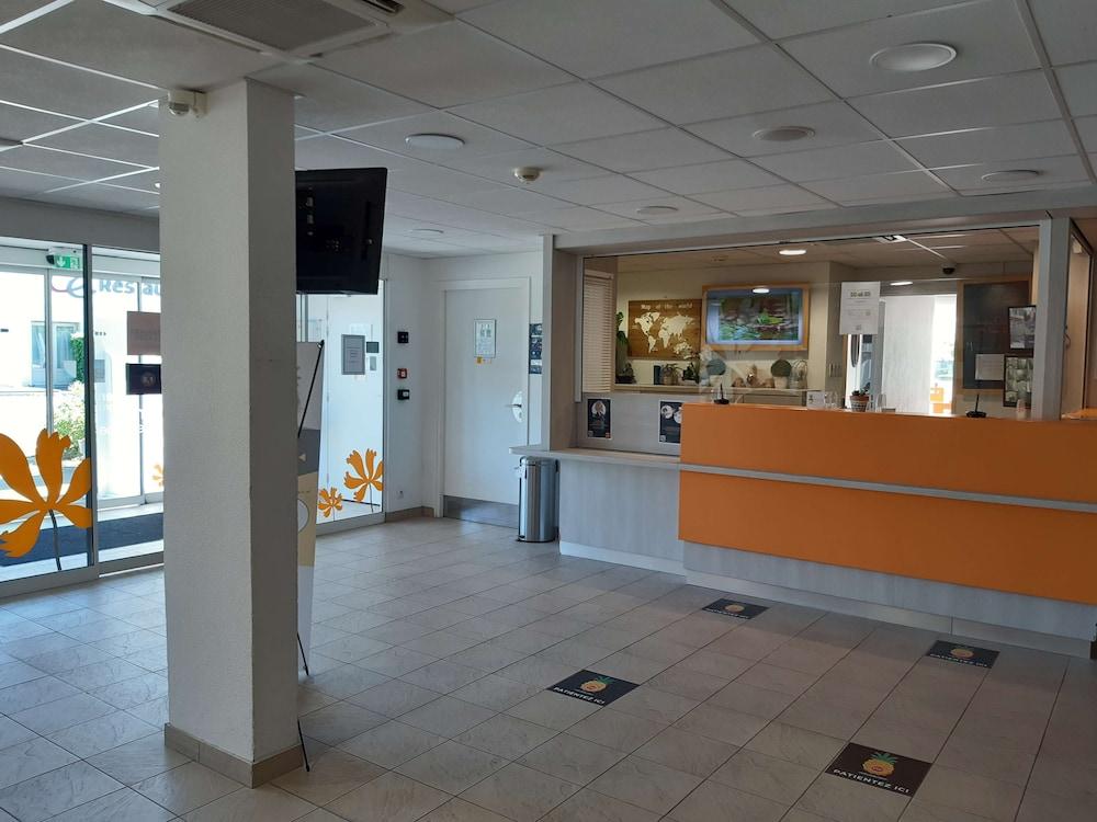 B&B Hotel Saint-Witz Roissy Buitenkant foto