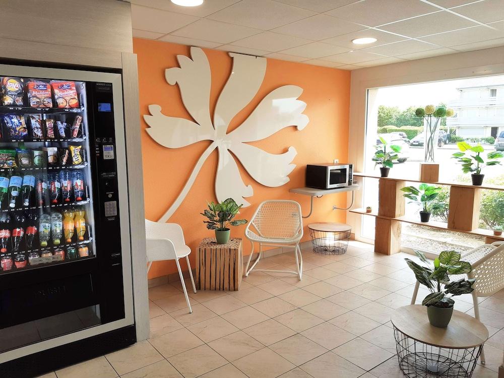 B&B Hotel Saint-Witz Roissy Buitenkant foto