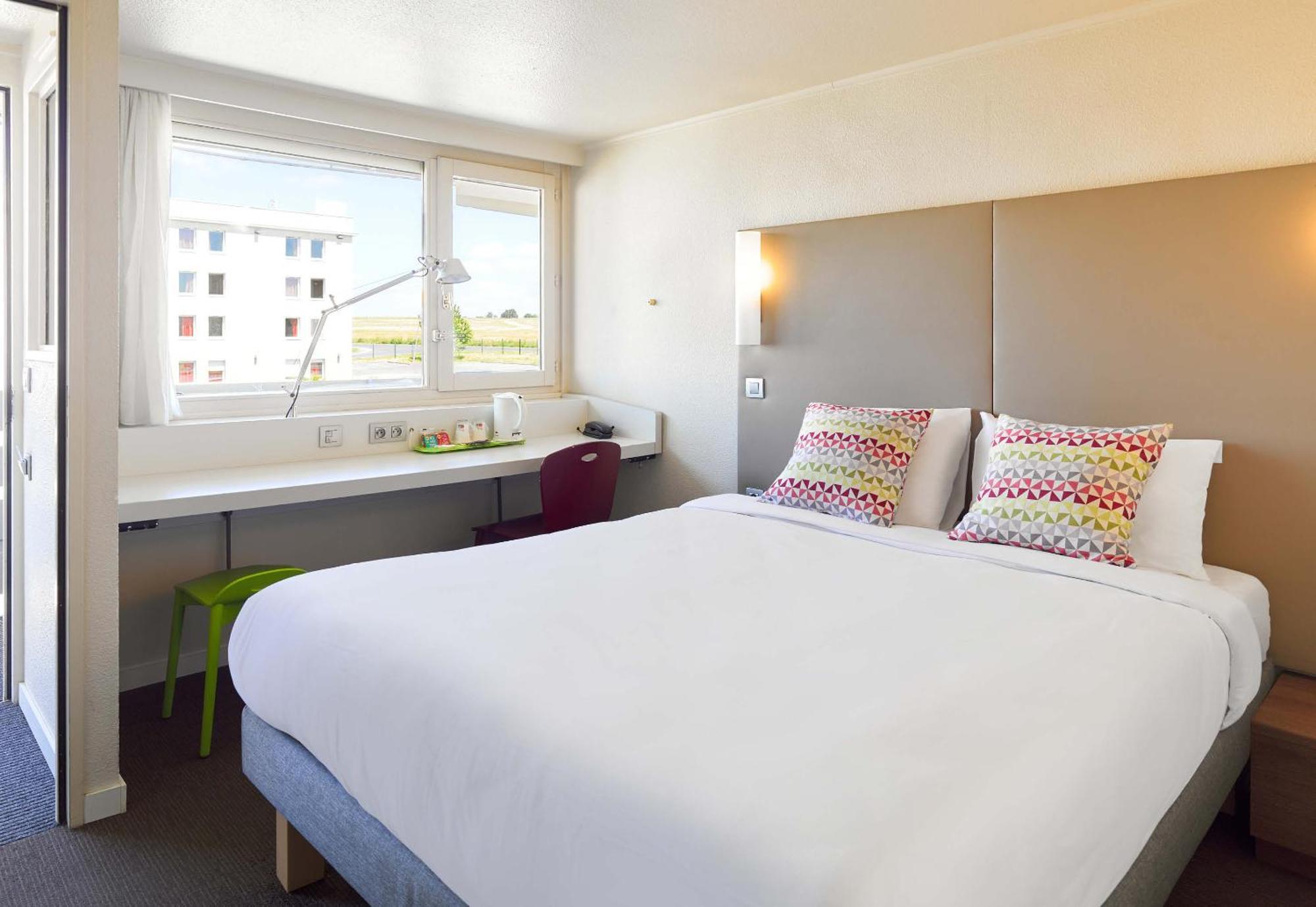 B&B Hotel Saint-Witz Roissy Buitenkant foto