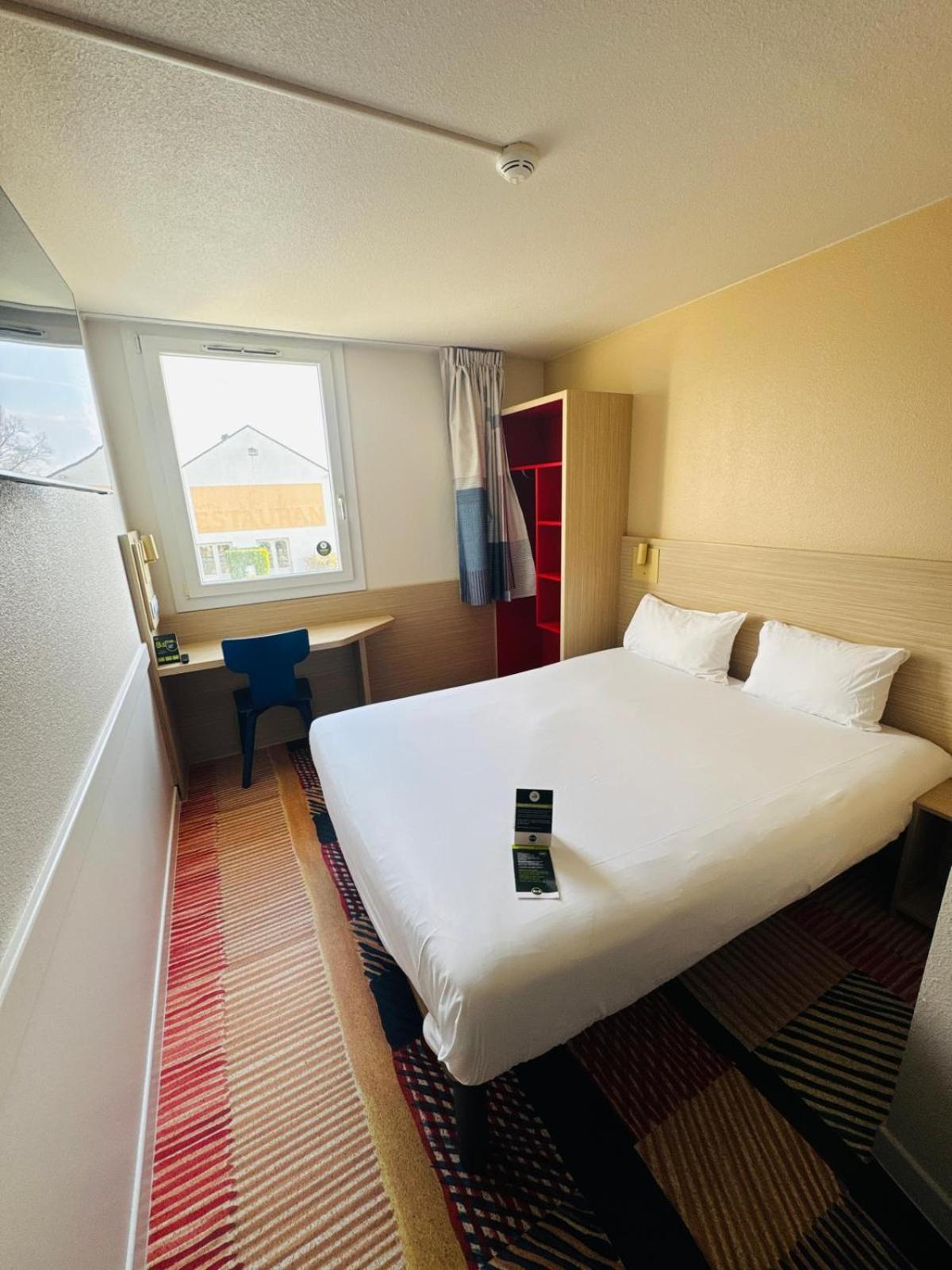 B&B Hotel Saint-Witz Roissy Buitenkant foto