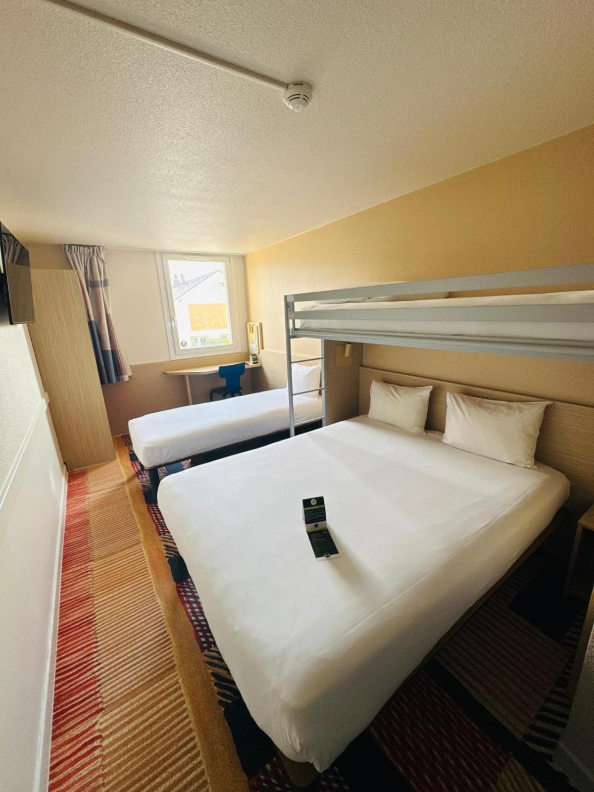 B&B Hotel Saint-Witz Roissy Buitenkant foto
